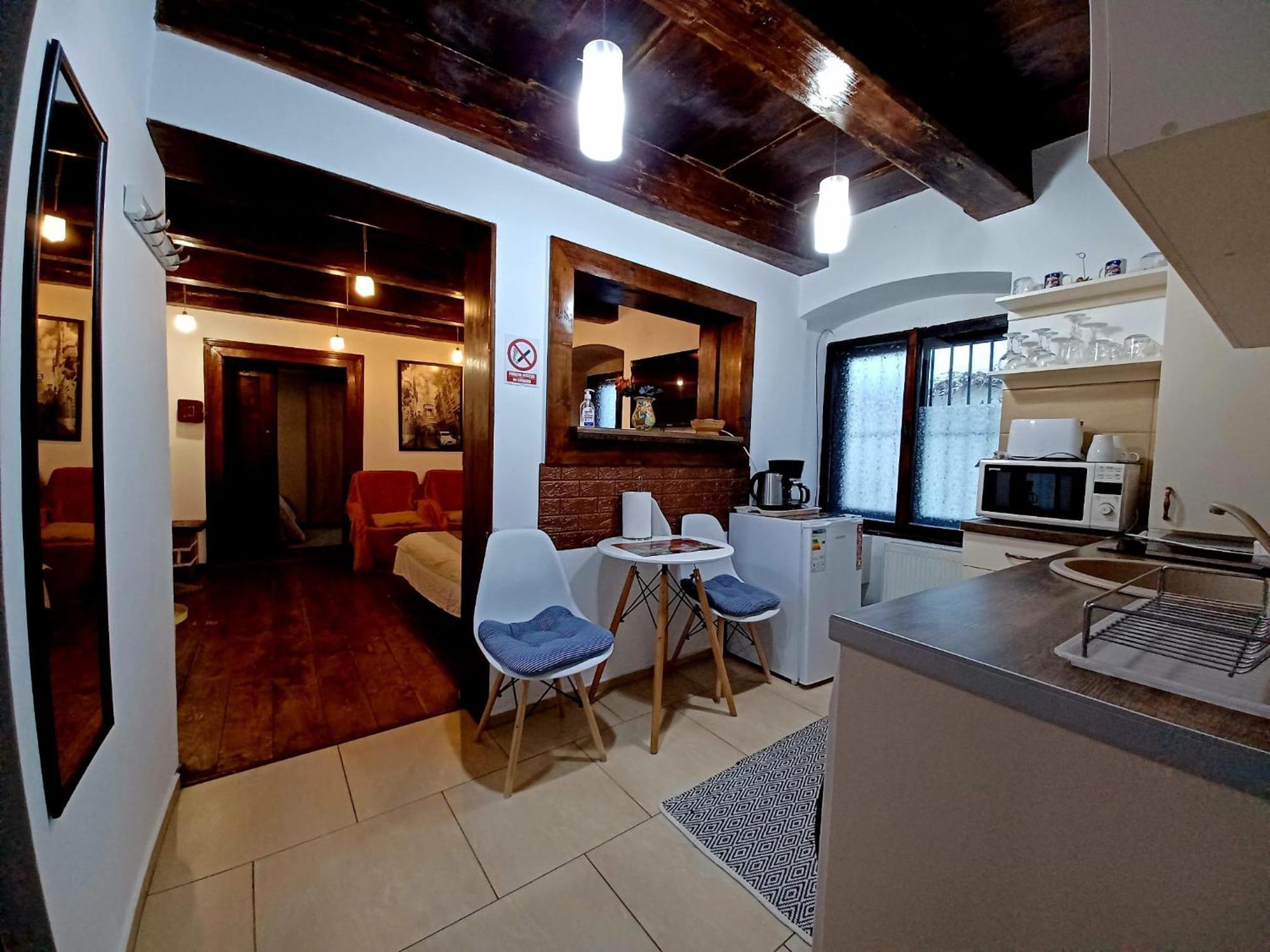 בראשוב Historic Center Apartment מראה חיצוני תמונה