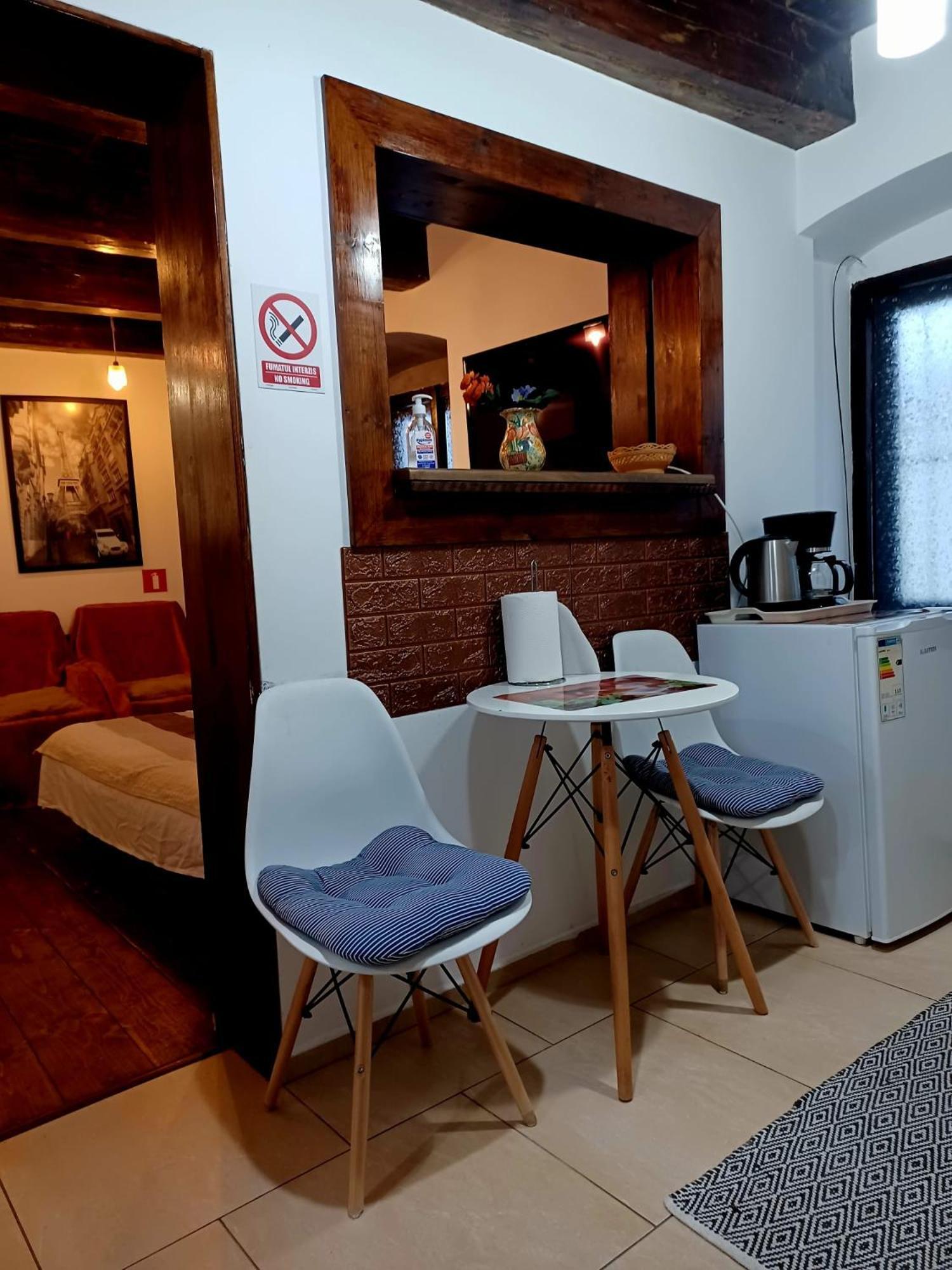 בראשוב Historic Center Apartment מראה חיצוני תמונה